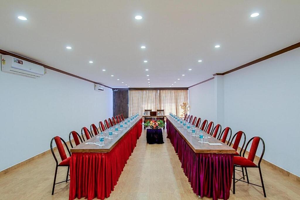 Heritage Shelters Resort Mysore Exteriör bild